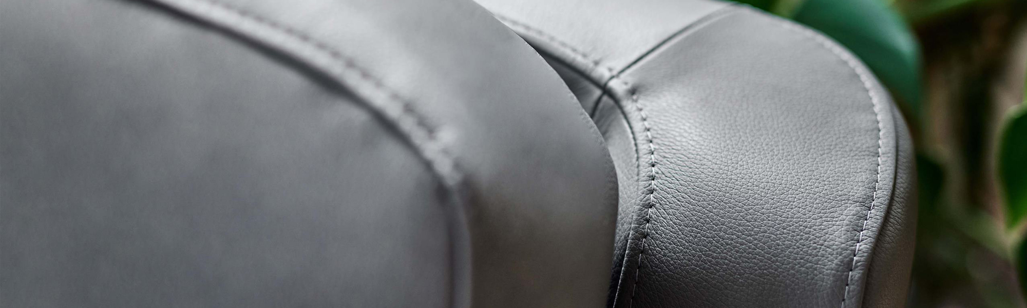 Leather - 4 Seater Sofas