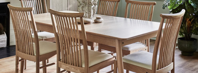DINING & LIVING