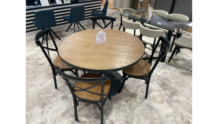Round Dining Table & 4 Dining Chairs