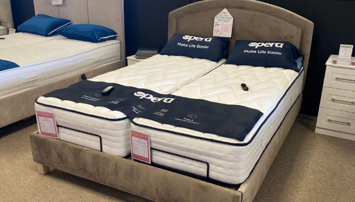 150cm Adjustable Bedstead With Gel 1000 & Gel 4000 Mattress