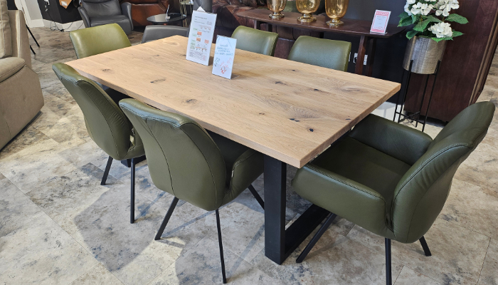U-Shaped Table & 6 Chairs