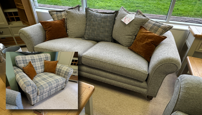 Grand Sofa & Snuggler