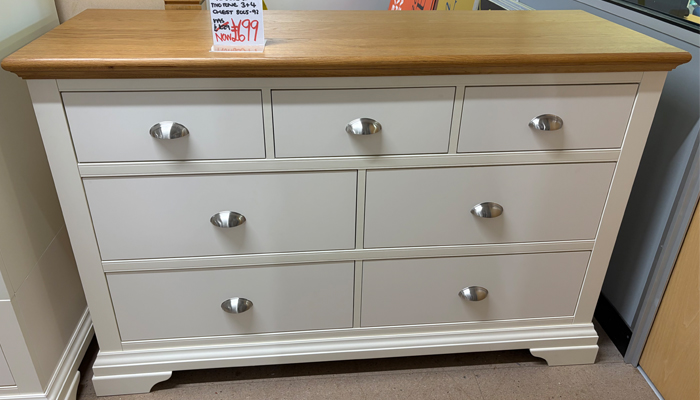 Two Tone 3+4 Chest