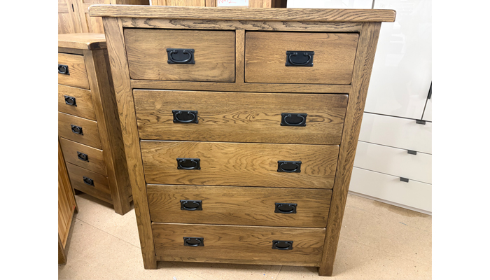4+2 Chest
