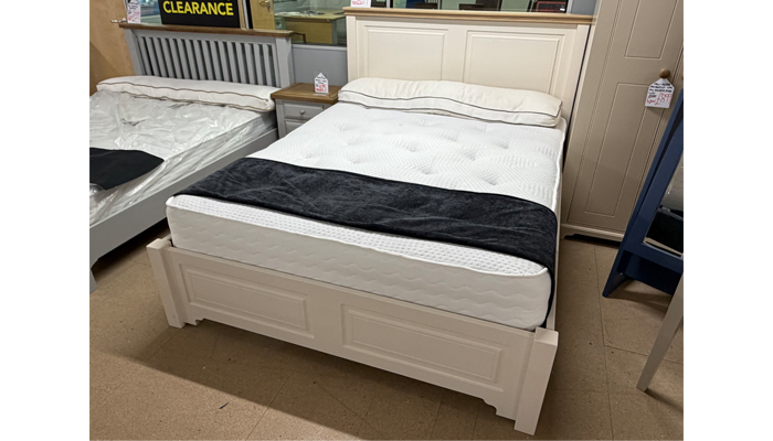 150cm Kingsize Bed With Low Foot End