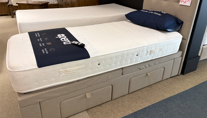Motion Plus Divan And Headboard With Dunlopillo Relax Mattress