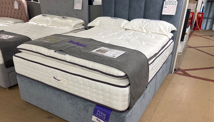 150cm Kingsize Sprung Divan Set In Malibu With Aston Headboard