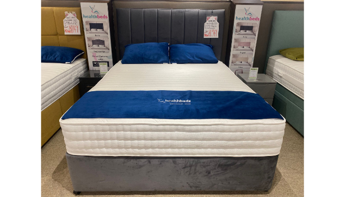 Kingsize 2 Drawer Divan Set With Headboard